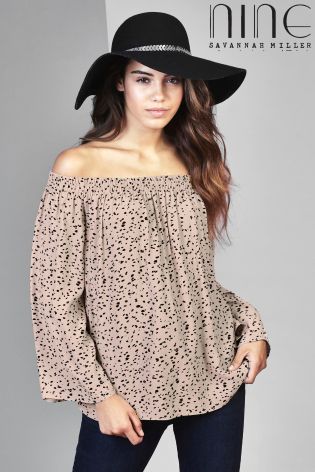 Nine By Savannah Miller Off The Shoulder Spotty Print Top